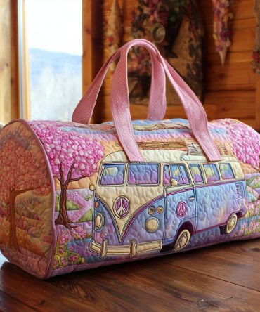 Journey Vibes Quilted Duffle Bag - Stylish Travel Companion for Adventurers