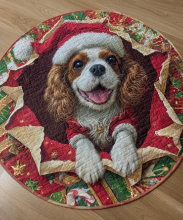 King Charles Breakout Quilted Round Mat
