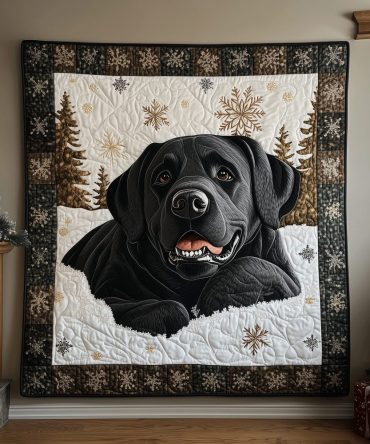 Labrador Sleigh Hug Quilted Blanket