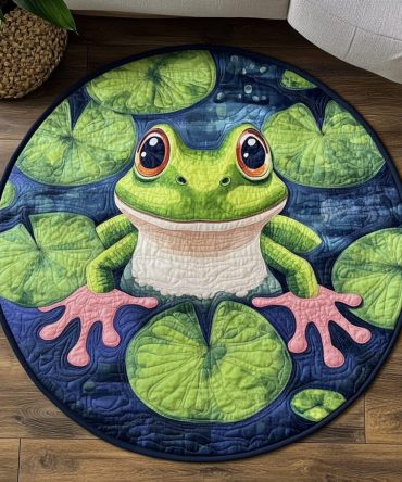 Leafy Frog Quilted Round Mat
