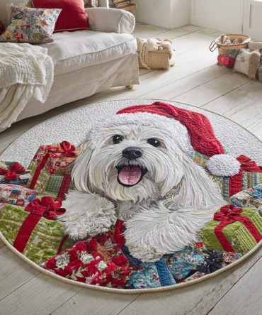 Maltese Gift Pile Quilted Round Mat