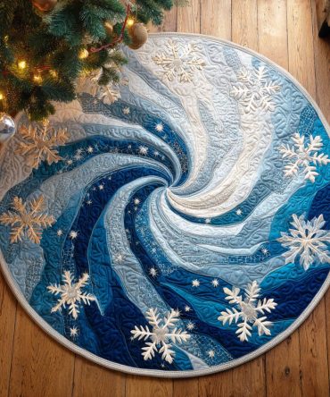 Merry Night Quilted Round Mat