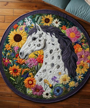 Mountain Gallop Quilted Round Mat