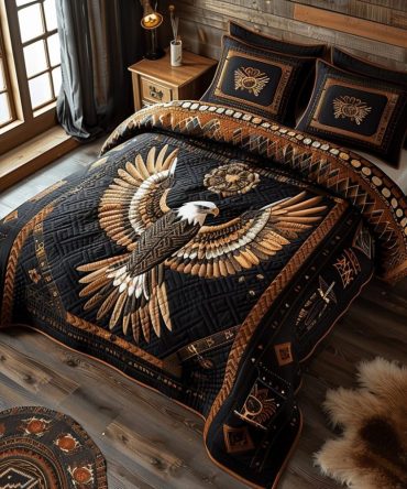 Mystic Eagle 3-Piece Quilted Bedding Set