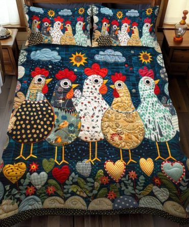 Nighttime Hens 3-Piece Quilted Bedding Set
