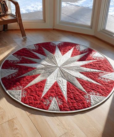 North Star Quilted Round Mat