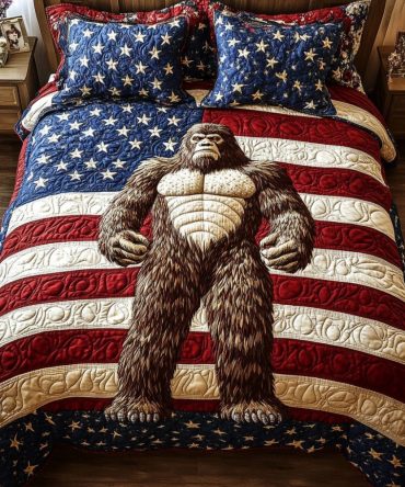 Patriot Sasquatch 3-Piece Quilted Bedding Set