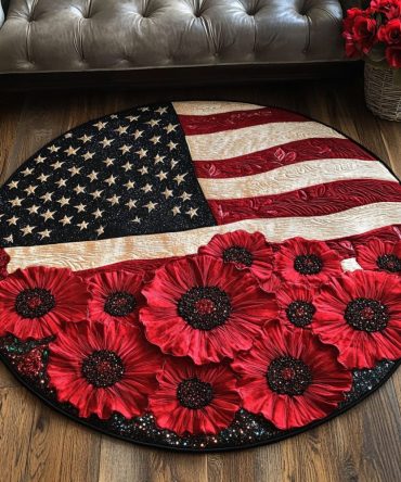 Poppies And Stars Quilted Round Mat