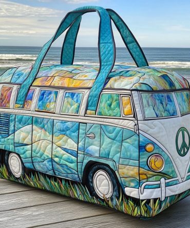 Roadside Rhythm Quilted Duffle Bag - Stylish Travel Companion with Retro Vibes