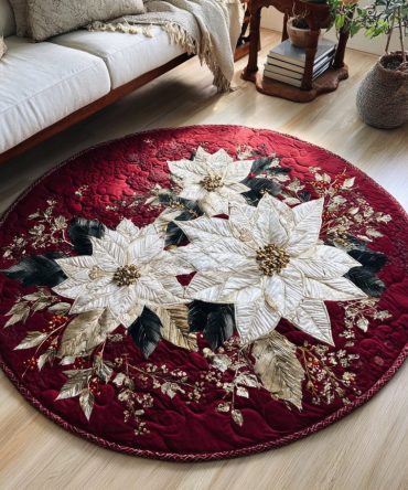 Royal Poinsettia Quilted Round Mat