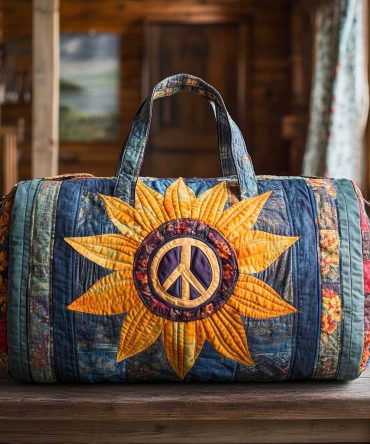 Rustic Bloom Quilted Duffle Bag – Floral Quilted Travel Duffle, Boho Weekend Carry-On & Overnight Bag, Durable Zippered