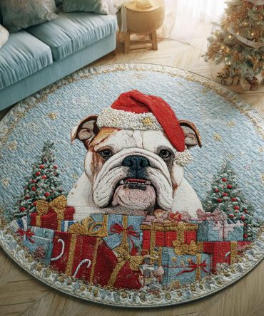 Santa Bulldog Quilted Round Mat