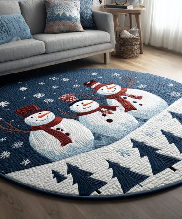 Snowman Trio Quilted Round Mat