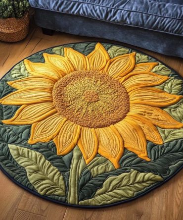 Solar Flair Quilted Round Mat