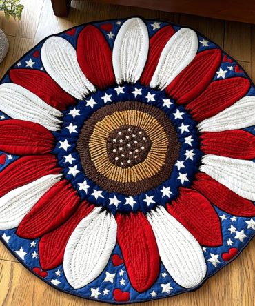 Star Center Bloom Quilted Round Mat