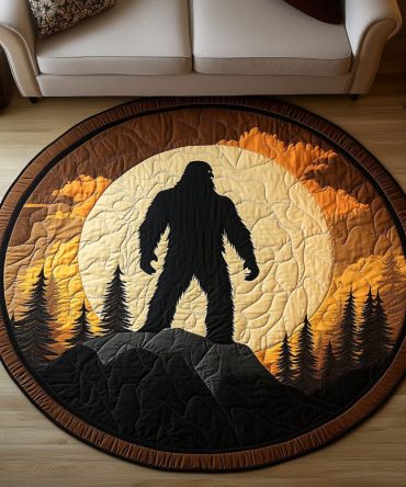 Sunset Guardian Quilted Round Mat