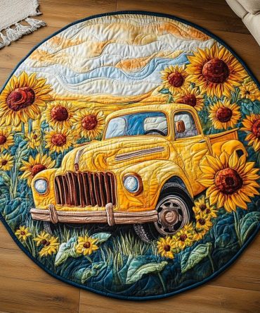 Sunshine Wheels Quilted Round Mat