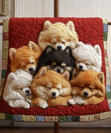 Sweet Pomeranian Moments Quilted Blanket