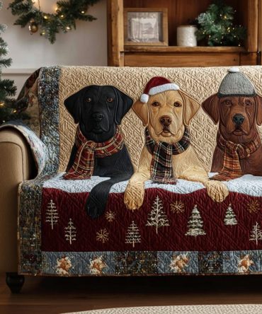 Sweet Retriever Quilted Sofa Cover