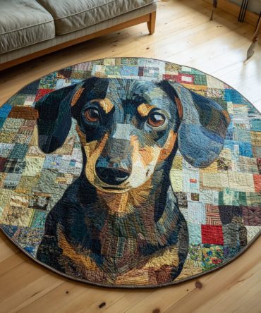 Symmetrical Dachshund Quilted Round Mat