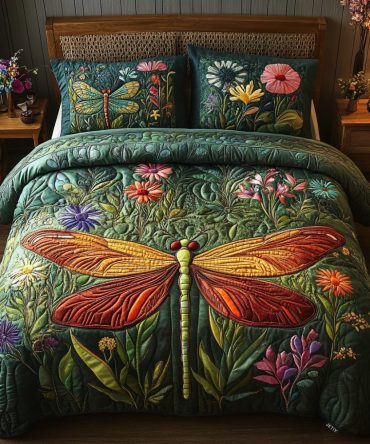 Twilight Wings 3-Piece Quilted Bedding Set