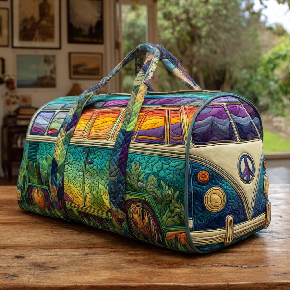 Vintage Spirit Quilted Duffle Bag - Retro Travel & Gym Bag with Unique Design