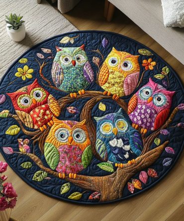Whimsical Watchers Quilted Round Mat