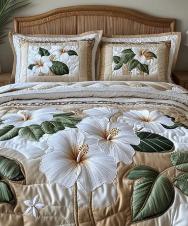 White Hibiscus 3-Piece Quilted Bedding Set