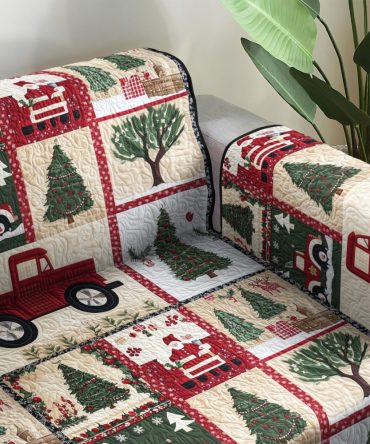 Winter Charm Quilted Sofa Cover