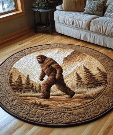 Woodland Wanderer Quilted Round Mat