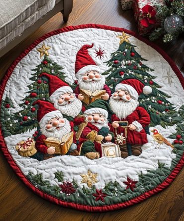 Yuletide Gnome Glow Quilted Round Mat