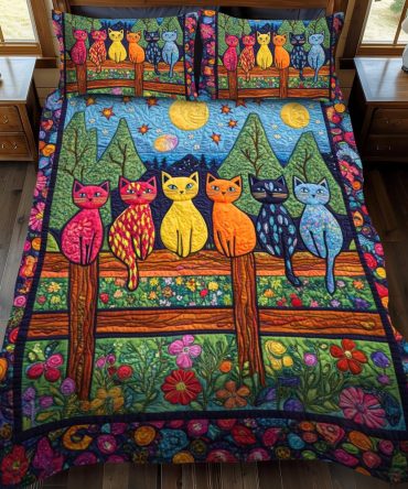 Artistic Night Cat-Themed 3-Piece Quilted Bedding Set