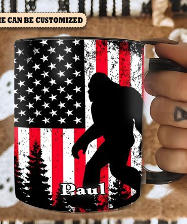 American Bigfoot Personalized Accent Mug