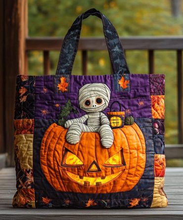 Desert Mummy Quilted Tote Bag