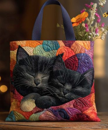 Twin Cats Quilted Tote Bag
