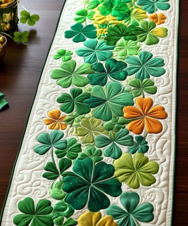Clover Harmony Quilted Table Runner