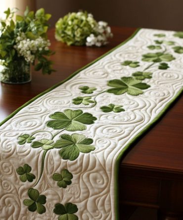 Clover Harmony Quilted Table Runner