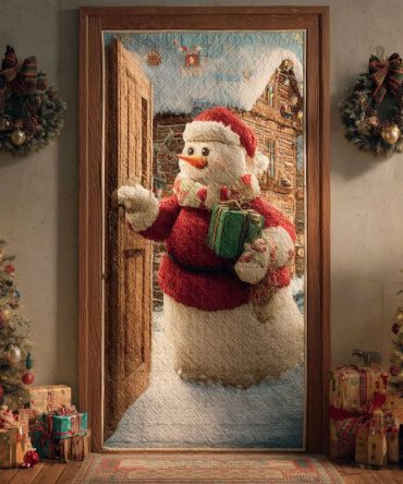 Cozy Greeting Quilted Door Cover