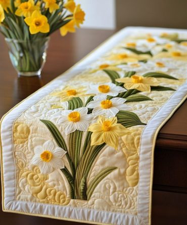 Daffodil Charm Quilted Table Runner