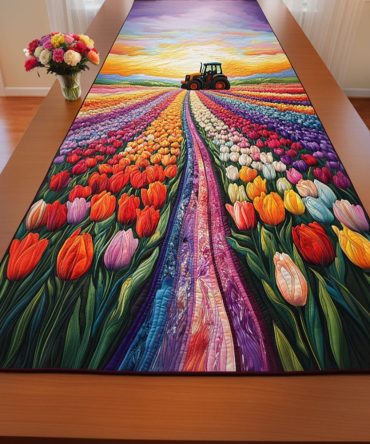Endless Flower Waves Quilted Table Runner
