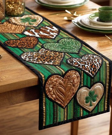 Frontier Hearts Quilted Table Runner