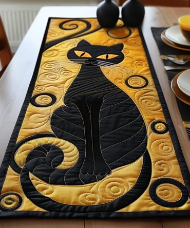 Golden Cat Grace Quilted Table Runner