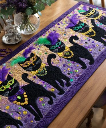 Jazz Cat Quilted Table Runner