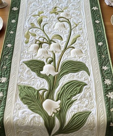 Leafy Dream Quilted Table Runner