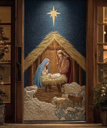 Manger Miracle Quilted Door Cover