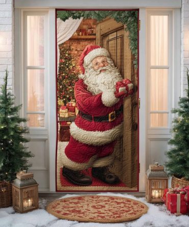 Merry Moment Quilted Door Cover