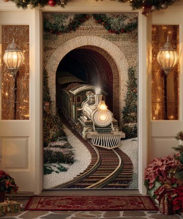 Snowbound Steamline Quilted Door Cover