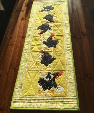 Speckled Hen’S Egg-Citing Quilted Table Runner