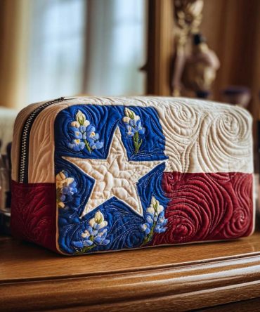 Texas Star Quilted Makeup Bag