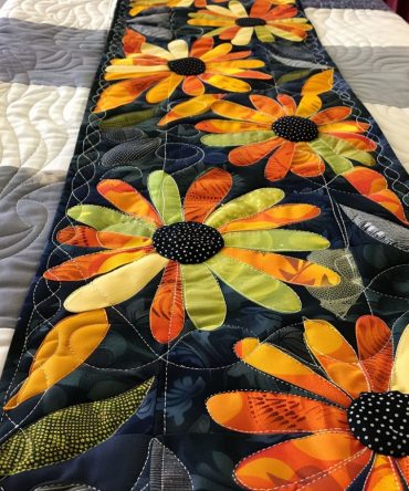 Vibrant Vine Garden Quilted Table Runner